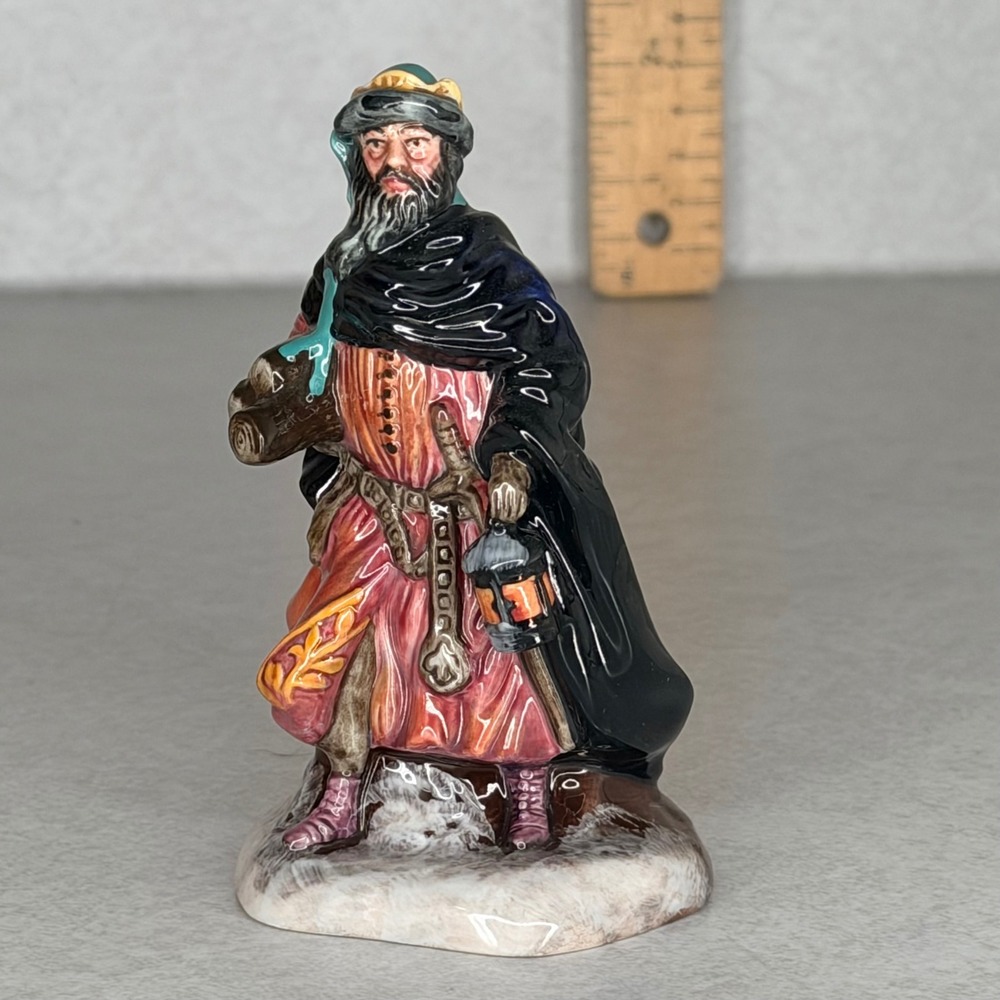 Royal Doulton‎ Good King Wenceslas HN 3262 Peggy Davies Porcelain Figurine 4in